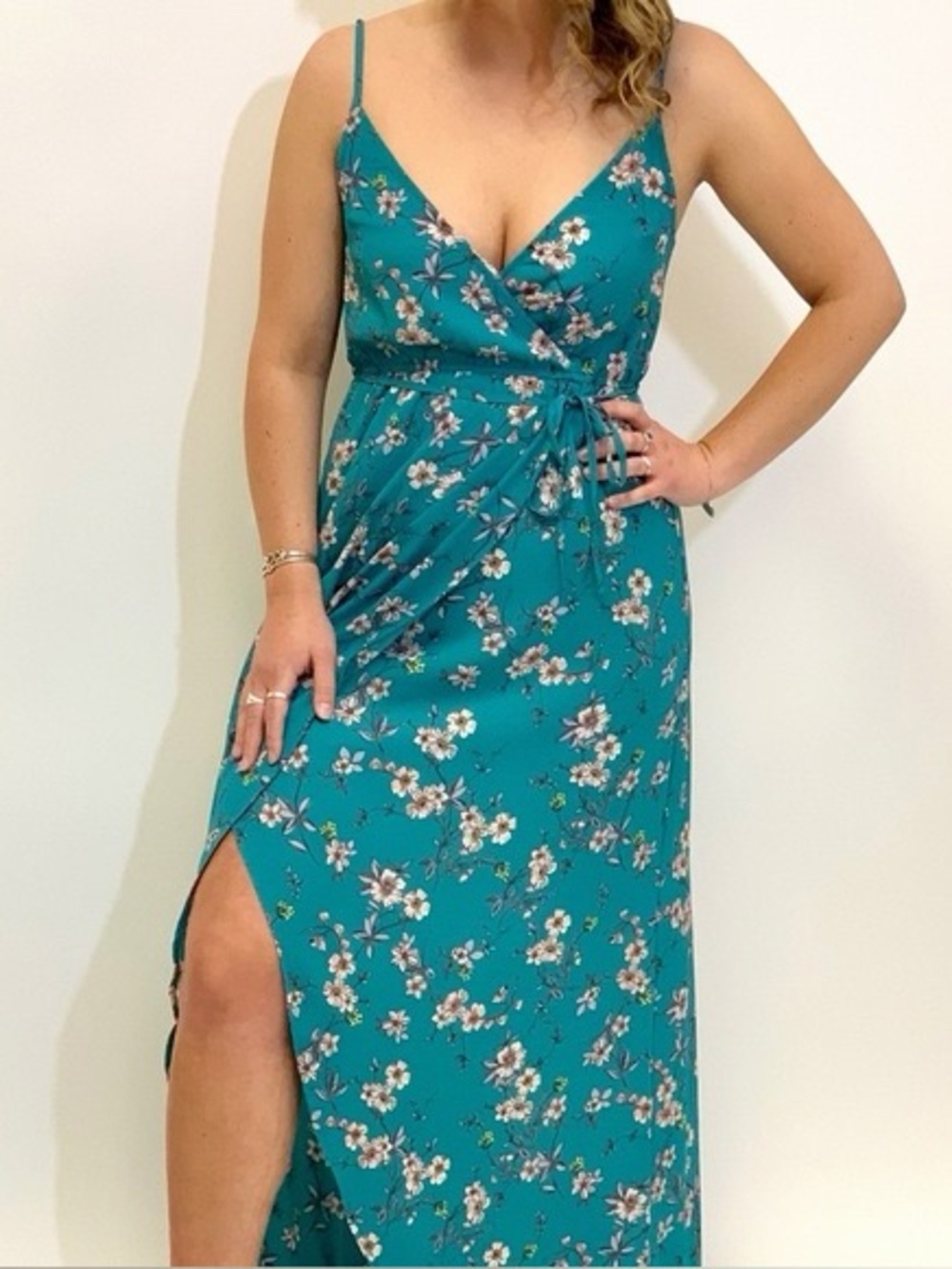 Jack by BB Dakota urban outfitters Teal Floral wrap dress size large